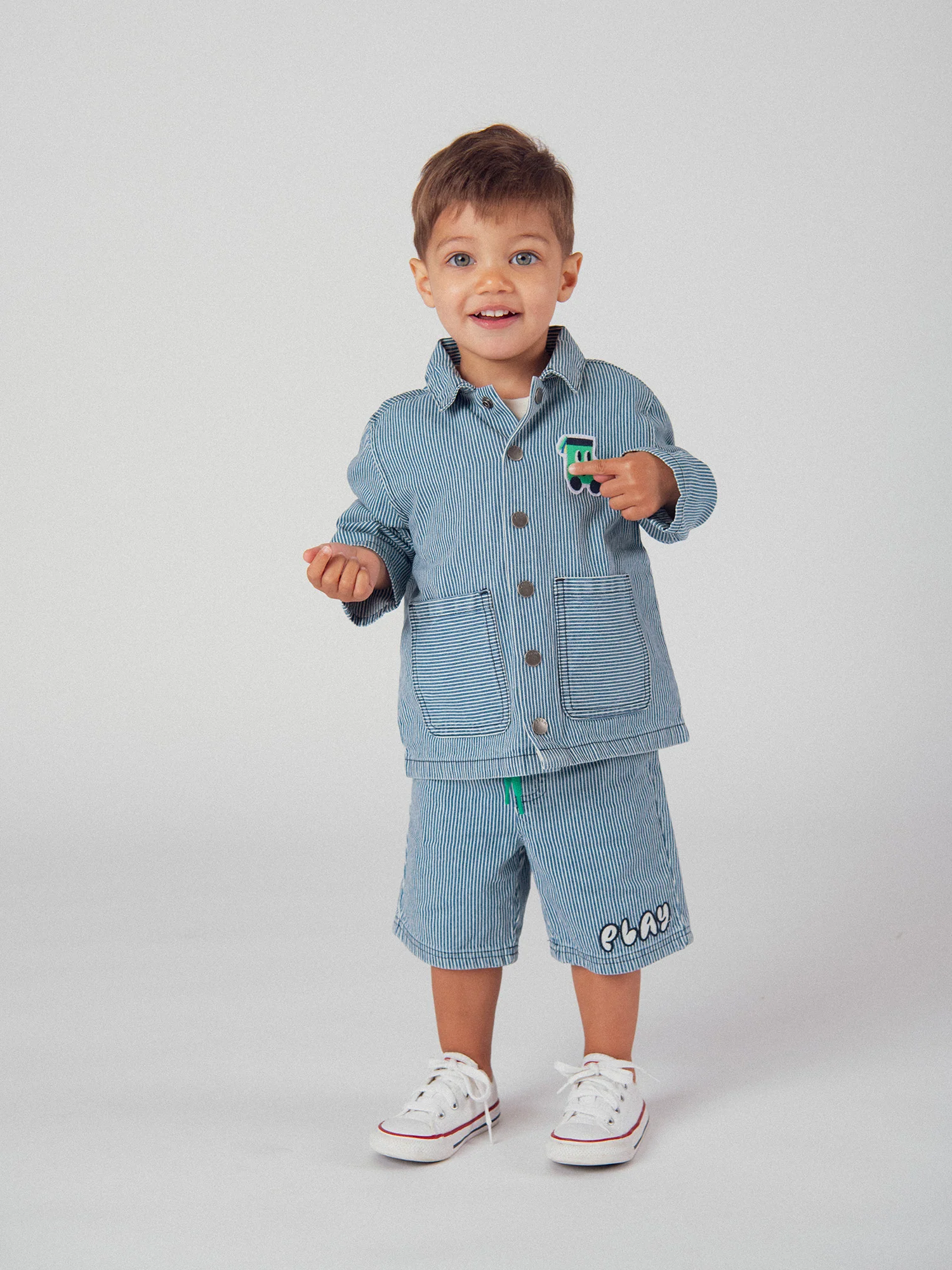Bermuda en denim rayé "Play" Bleu et Écru pour bébé garçon - Image 2