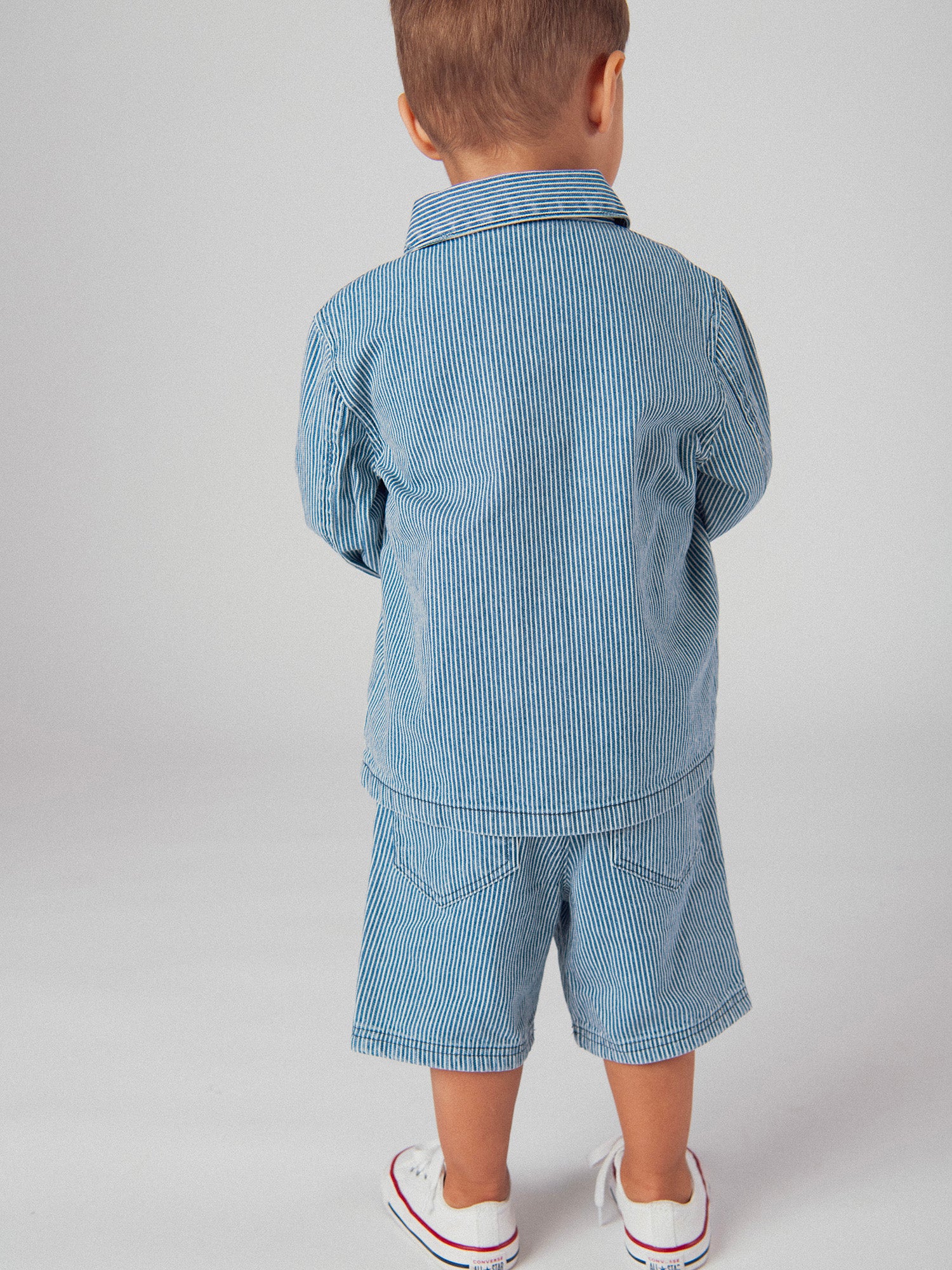 Bermuda en denim rayé "Play" Bleu et Écru pour bébé garçon - Image 5