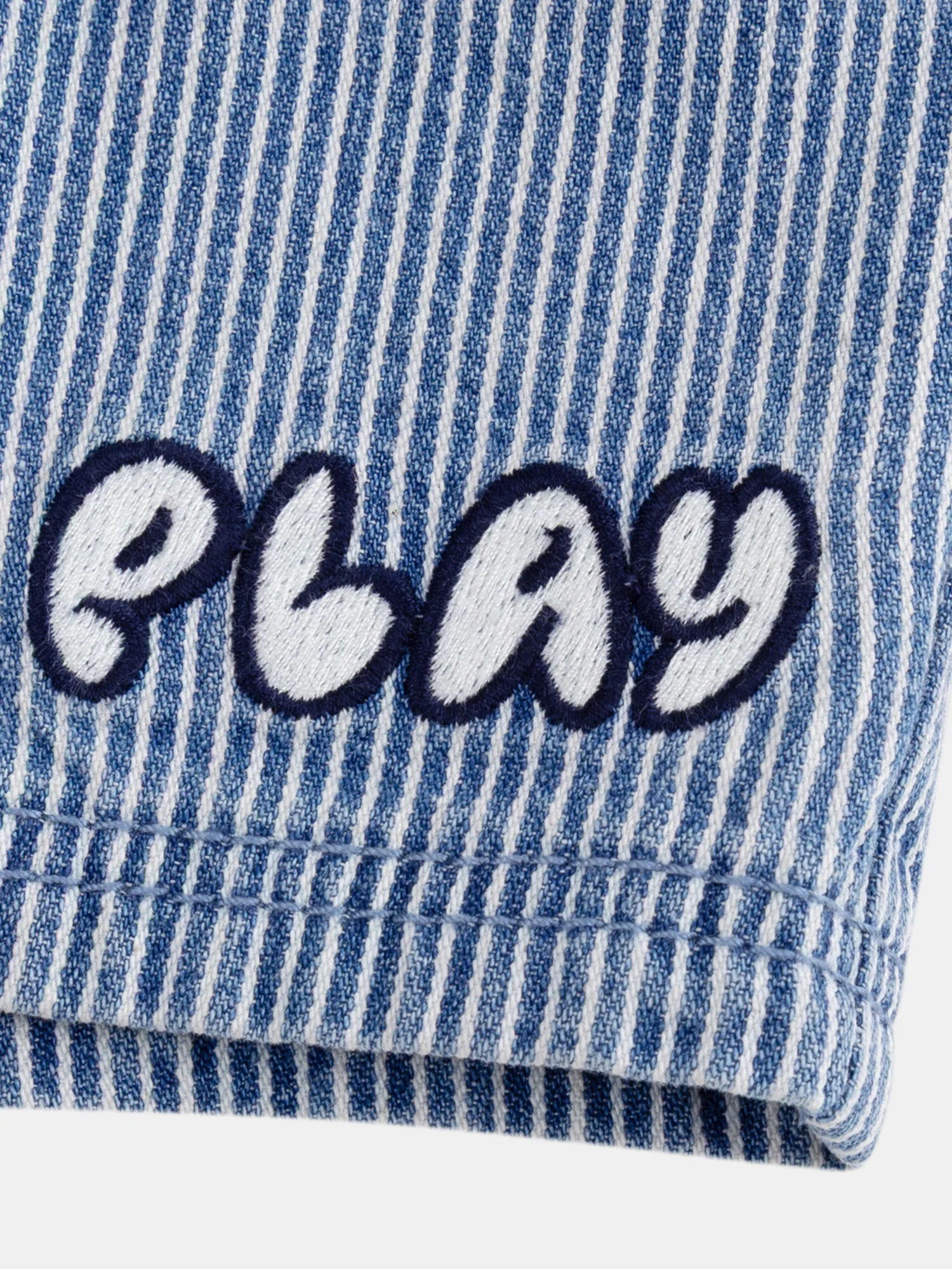 Bermuda en denim rayé "Play" Bleu et Écru pour bébé garçon - Image 6