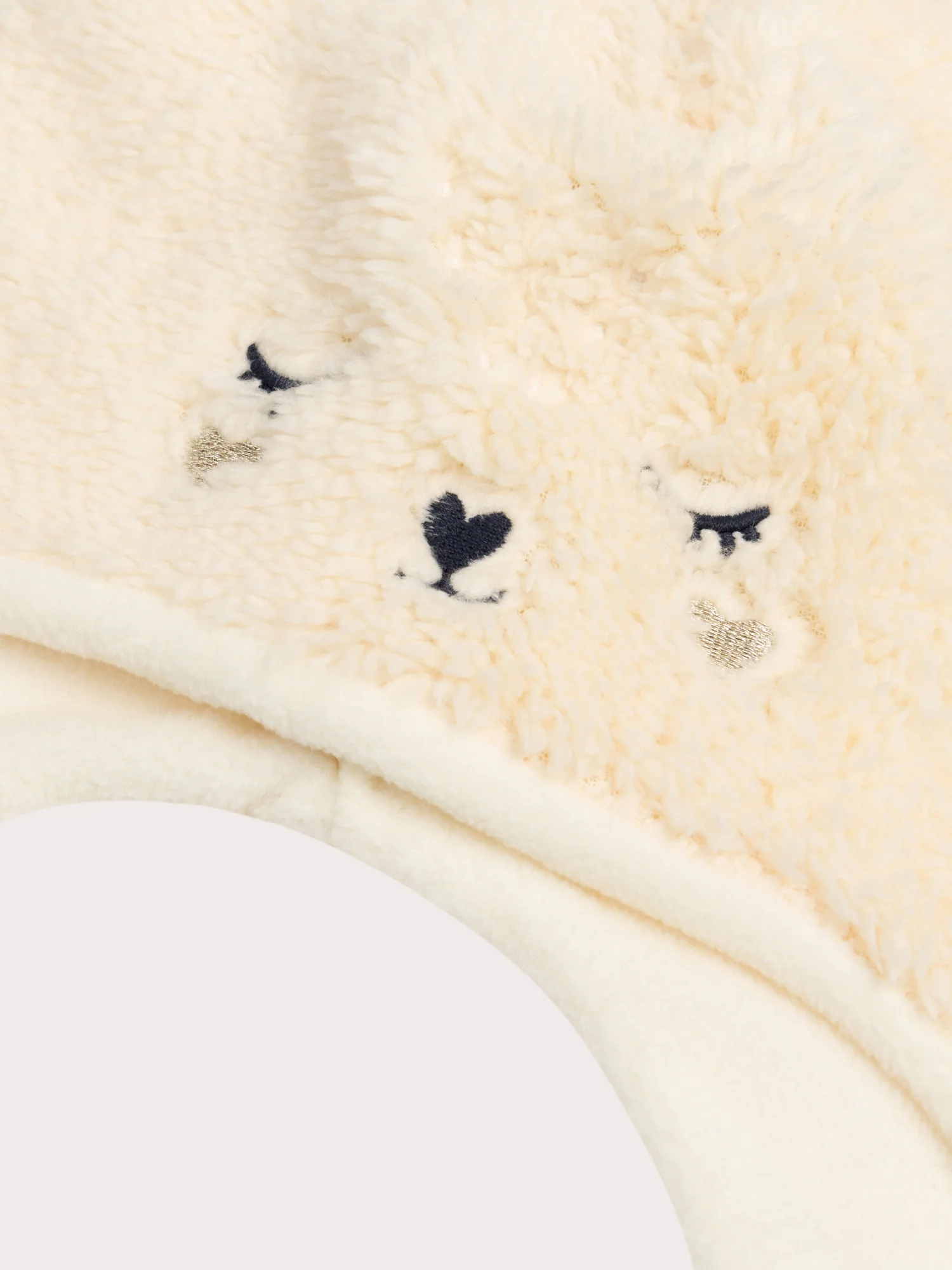 Bonnet beige à oreilles pour bébé fille - Image 2