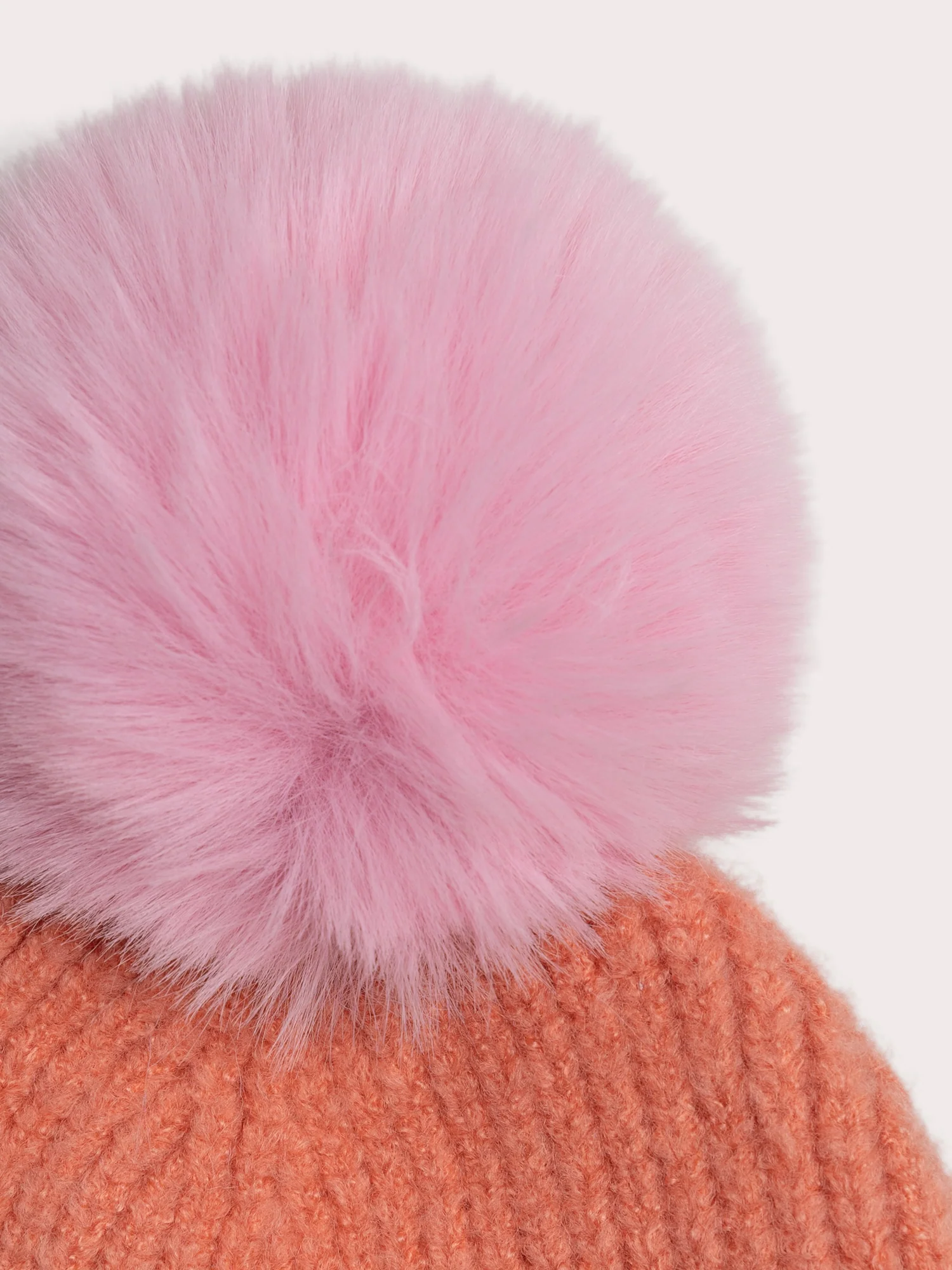 Bonnet bicolore à pompon pour fille - Image 3