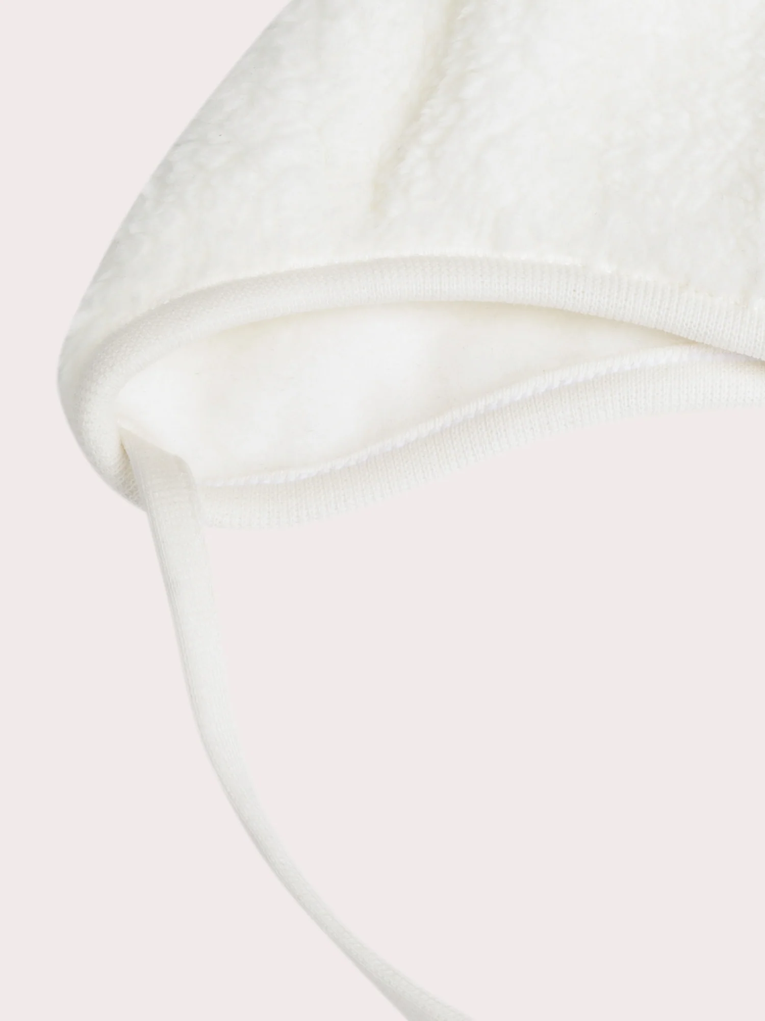 Bonnet naissance en fourrure synthétique - Image 2
