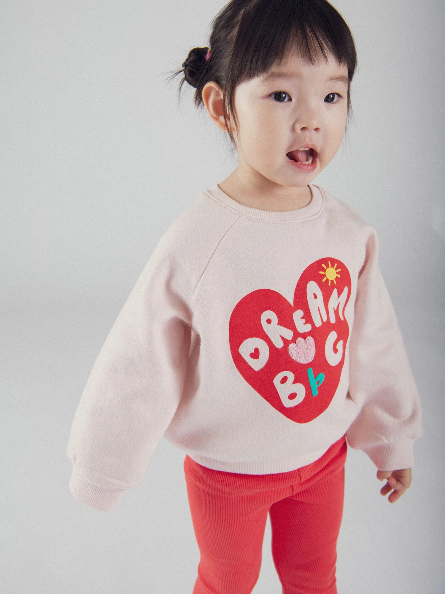Ensemble motif cœur pour bébé fille - Image 3