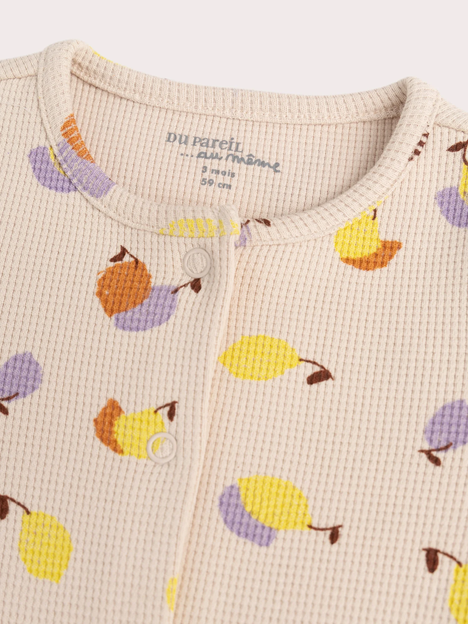 Grenouillere beige imprimée pour bébé fille - Image 2