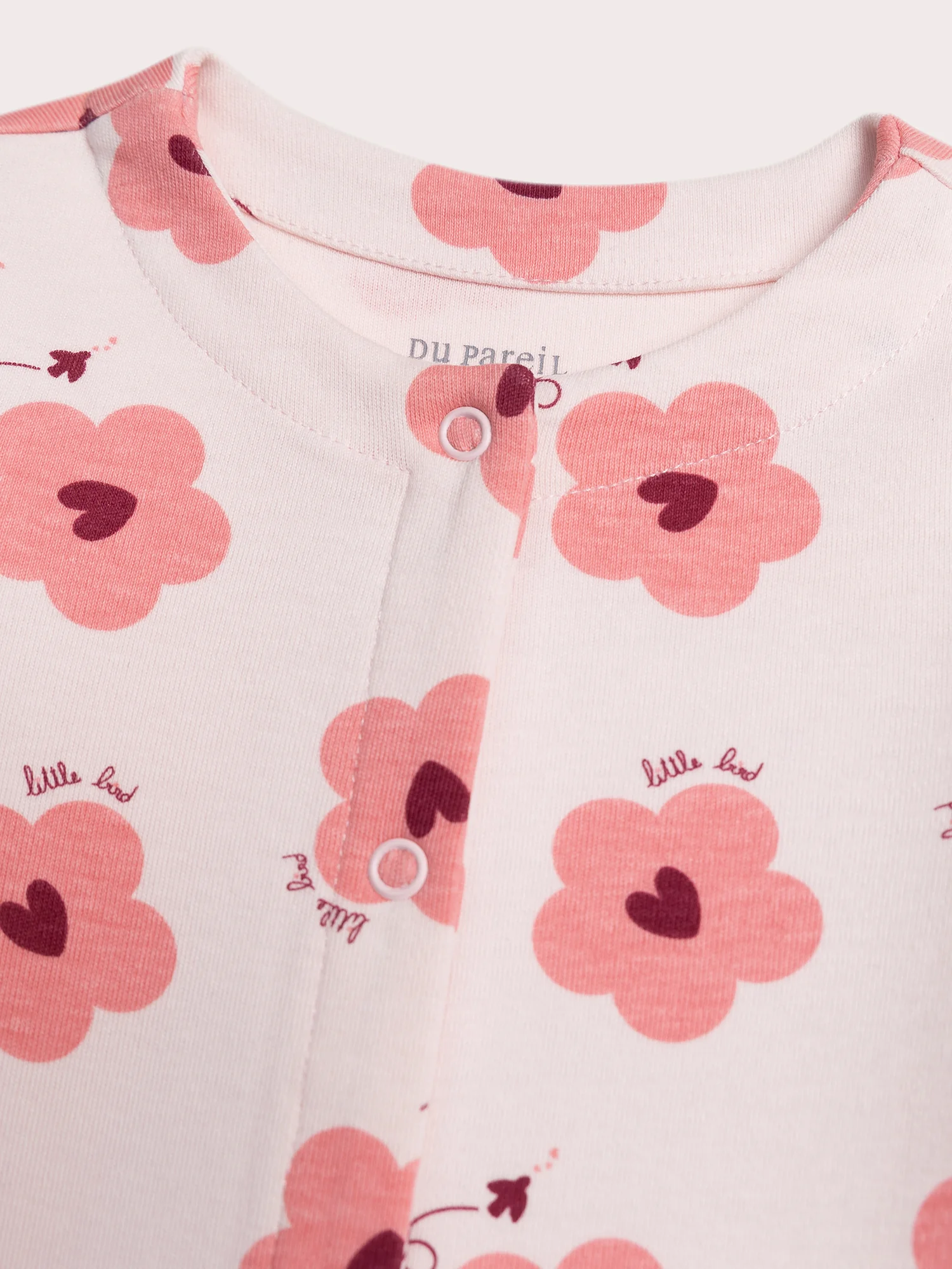 Grenouillère fleurs cœurs pour bébé fille - Image 3