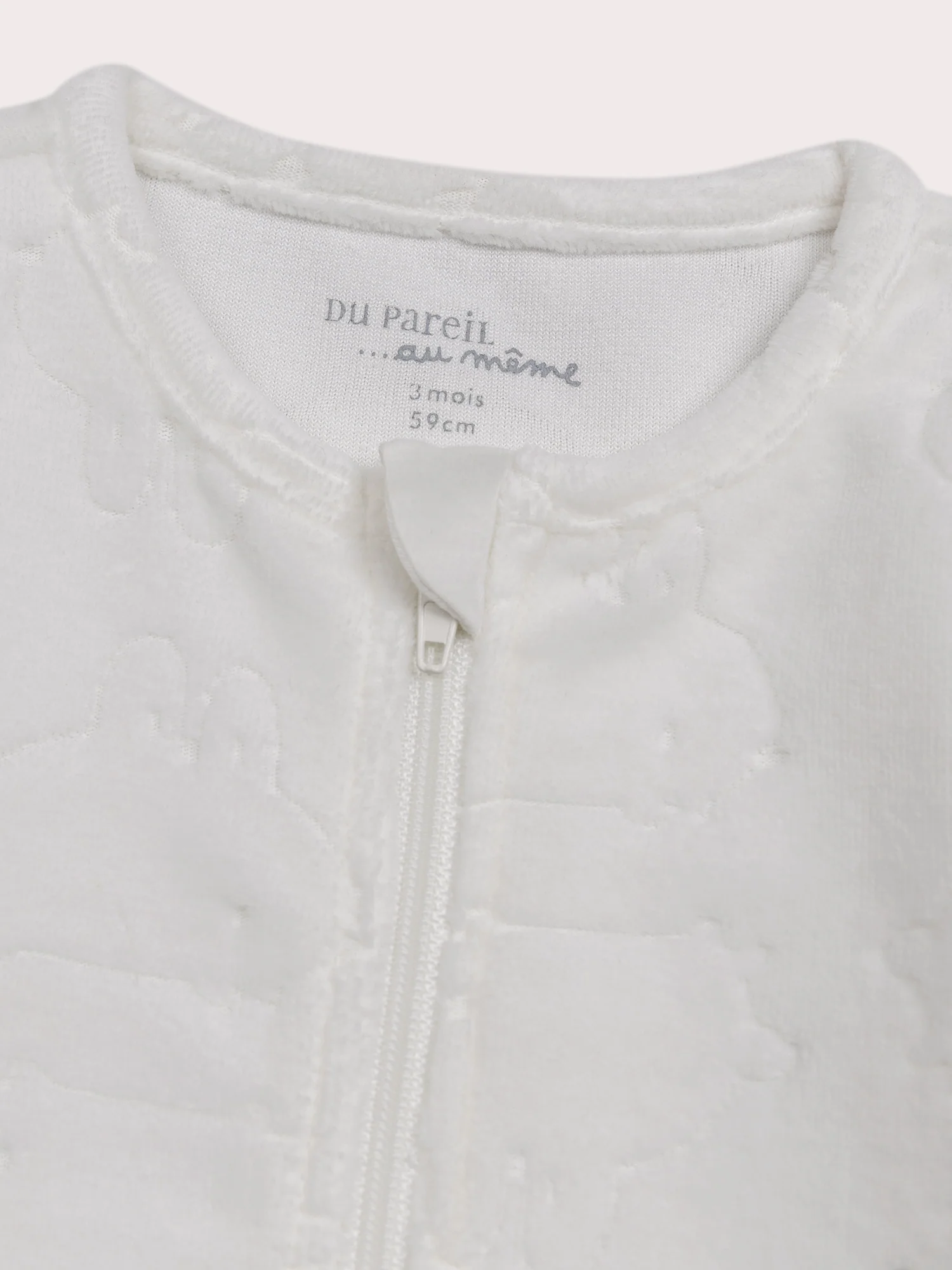 Grenouillère naissance en velours fantaisie blanc - Image 2