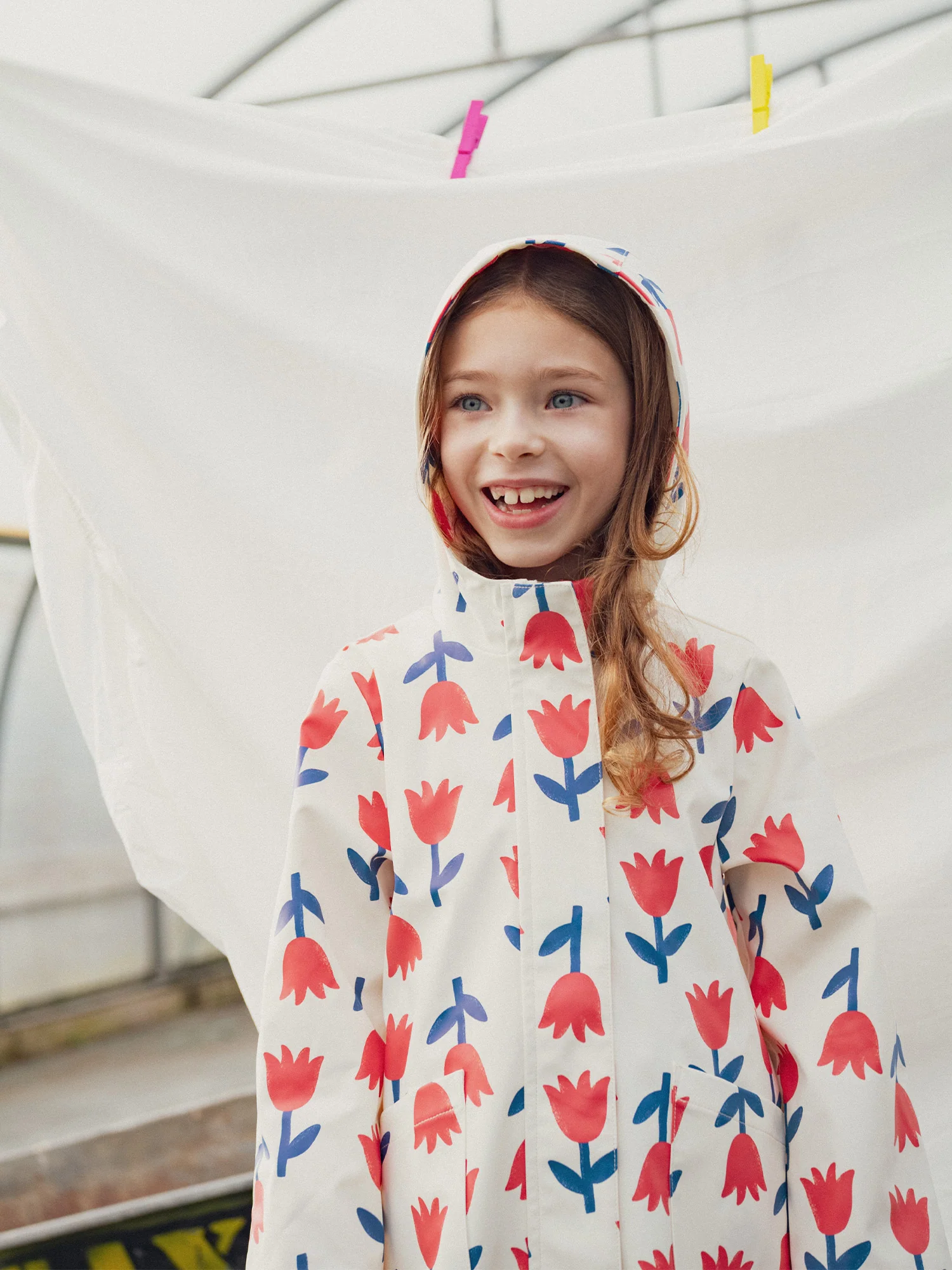 Imperméable écru à imprimé fleurs pour fille - Image 2