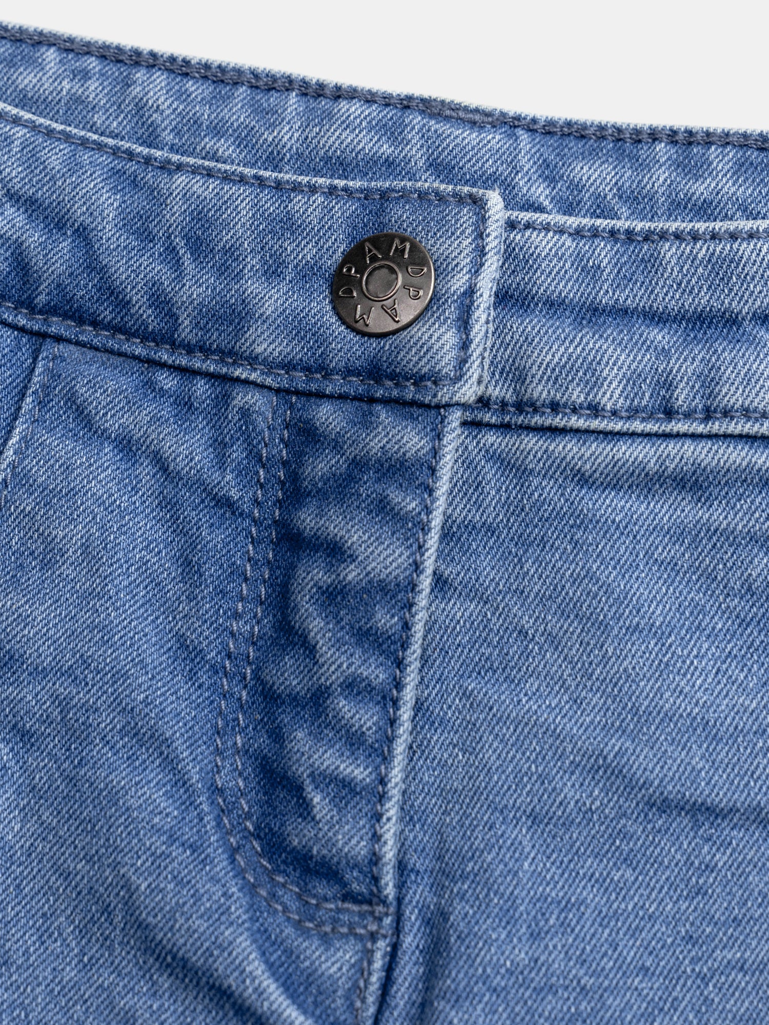 Jupe short plissée en denim pour fille - Image 4