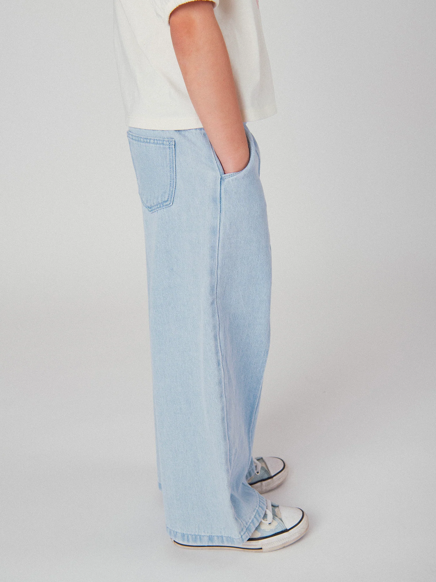 Pantalon en denim bleu clair à poches pour fille - Image 5