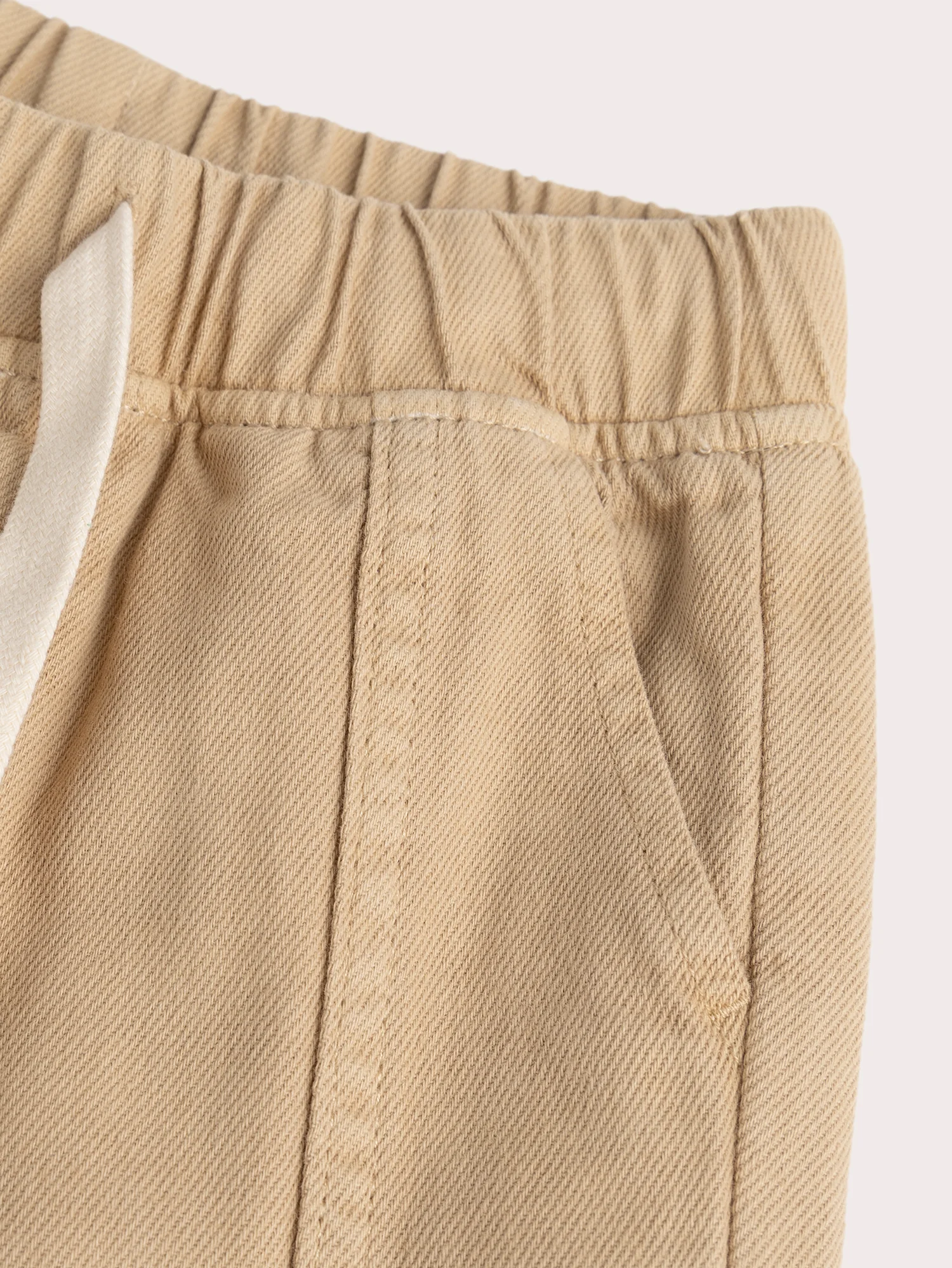 Pantalon beige coupe loose - Image 2