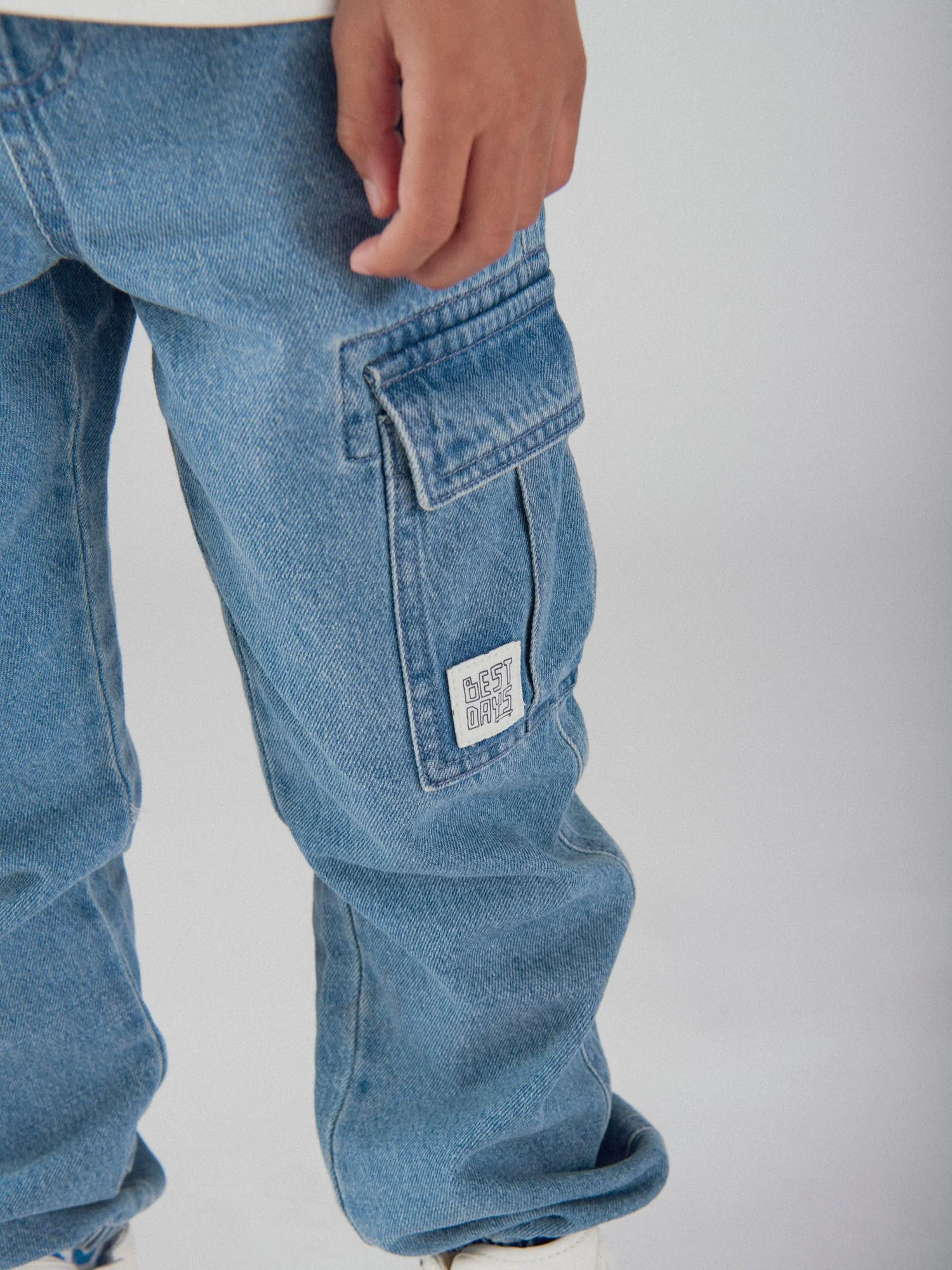 Pantalon cargo en denim pour garçon - Image 4