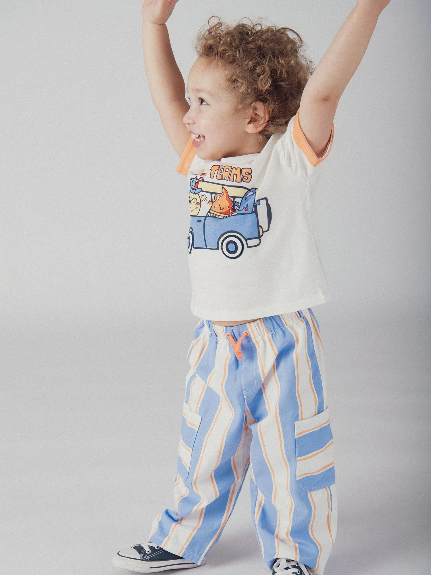Pantalon rayé bleu et pêche pour bébé garçon - Image 2