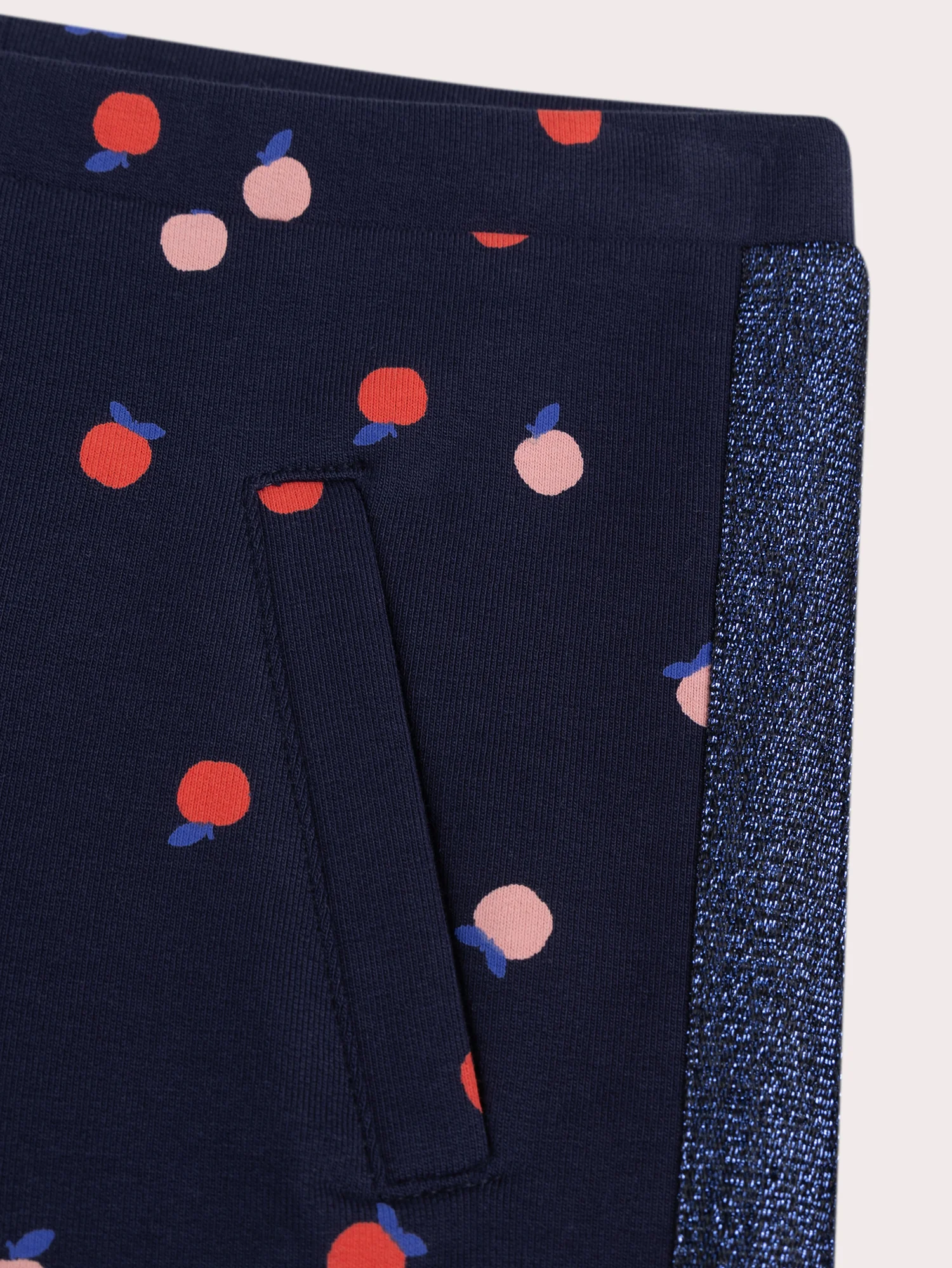 Pantalon moletton bleu marine imprimé fruité - Image 2