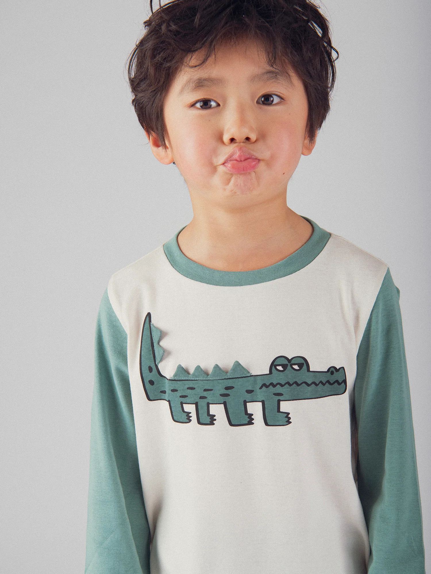 Pyjama bicolore crocodile pour enfant garçon - Image 5