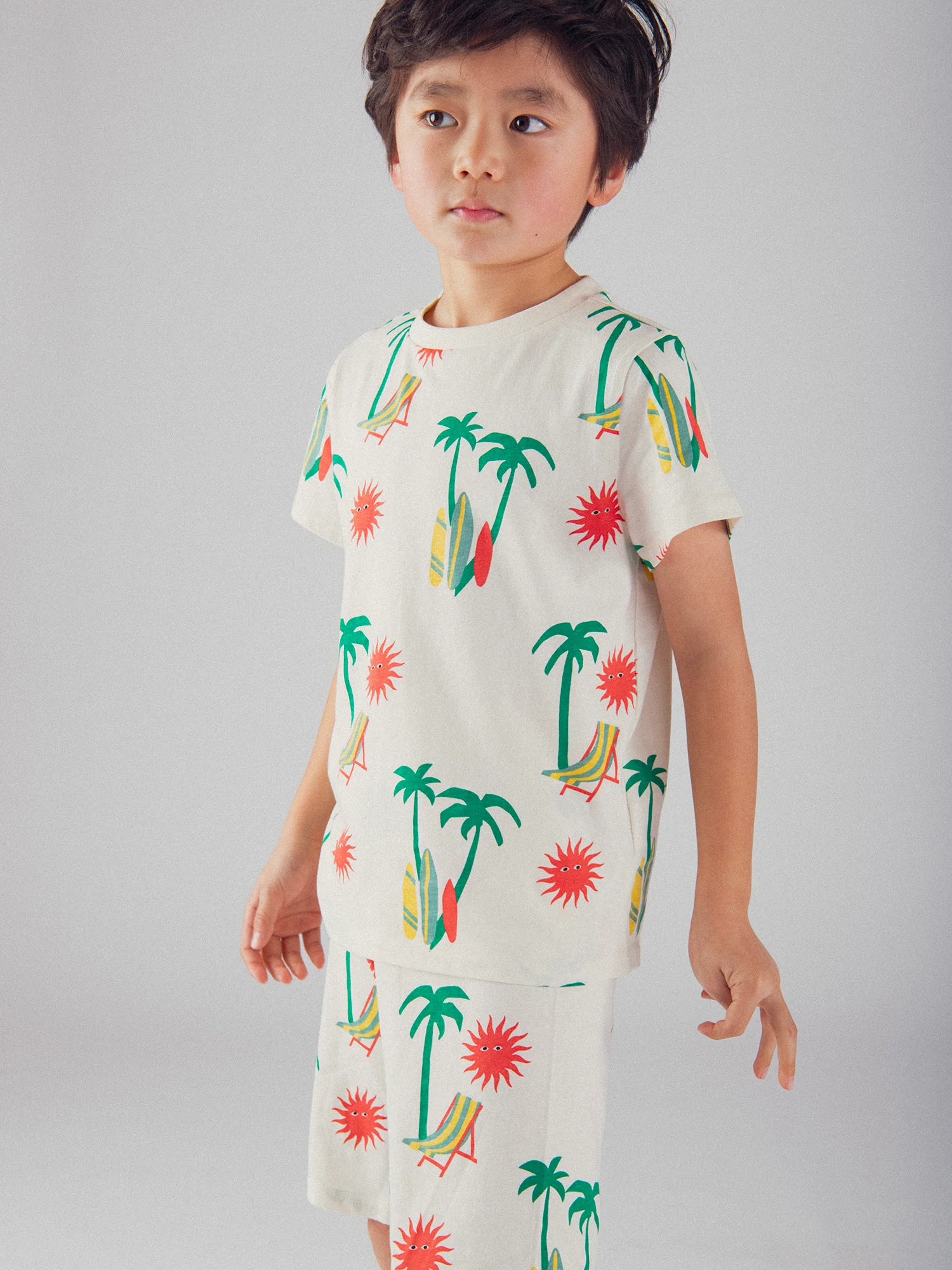 Pyjama court imprimé "Plage Tropicale" pour enfant garçon - Image 2