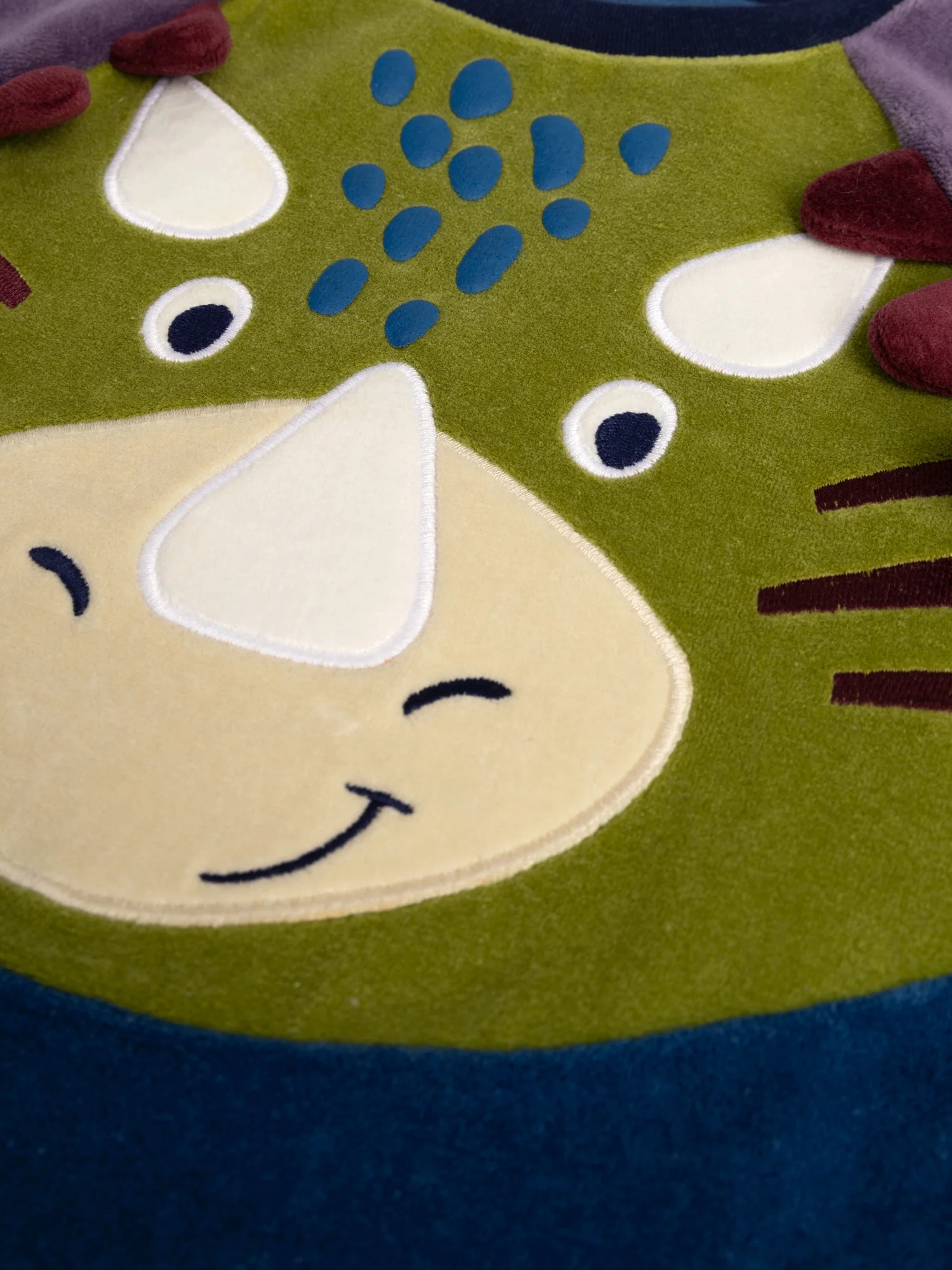 Pyjama en velours animation dinosaure pour garçon - Image 3