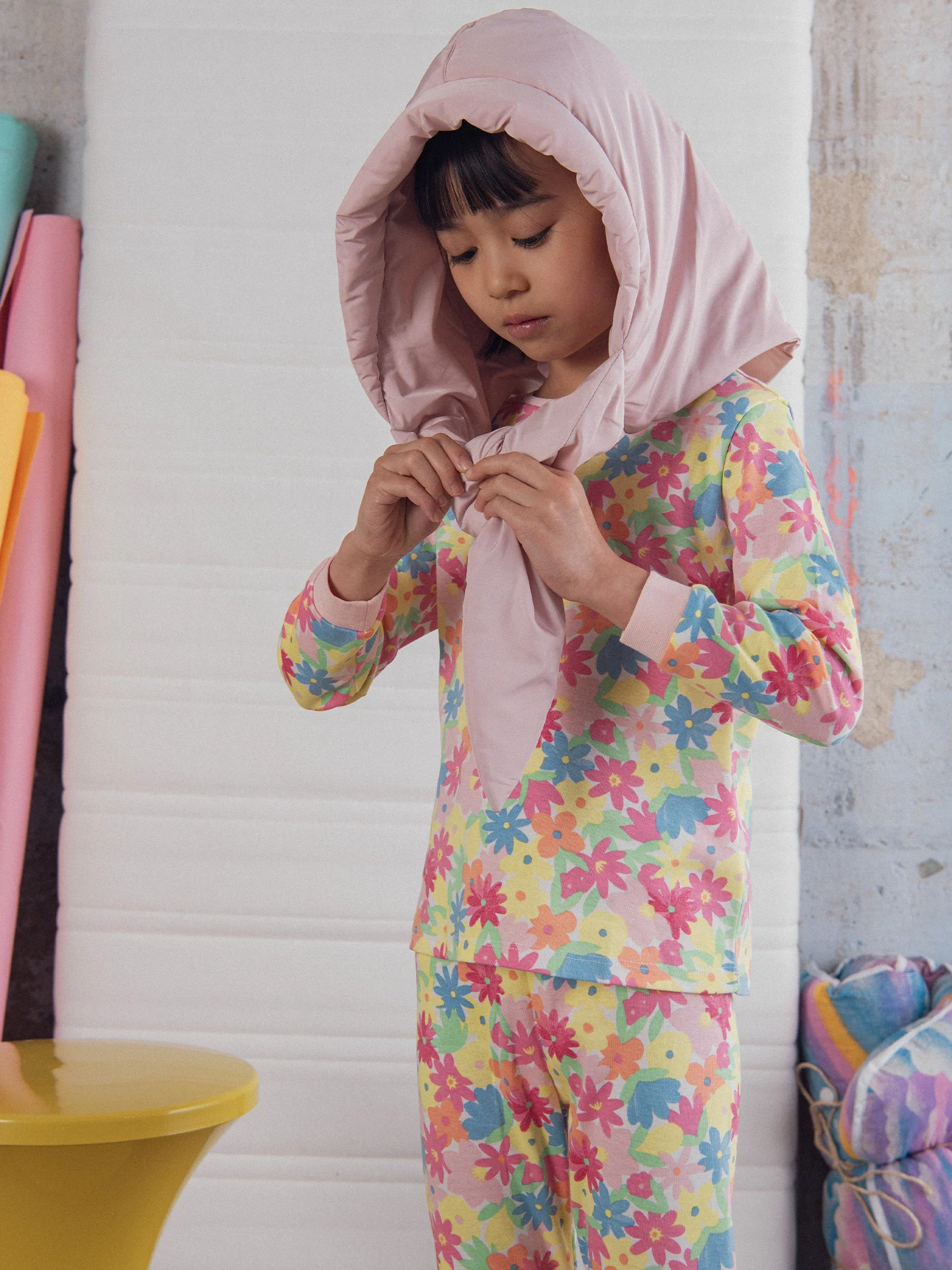 Pyjama long avec imprimé intégral "fleurs multicolores" pour enfant fille - Image 2
