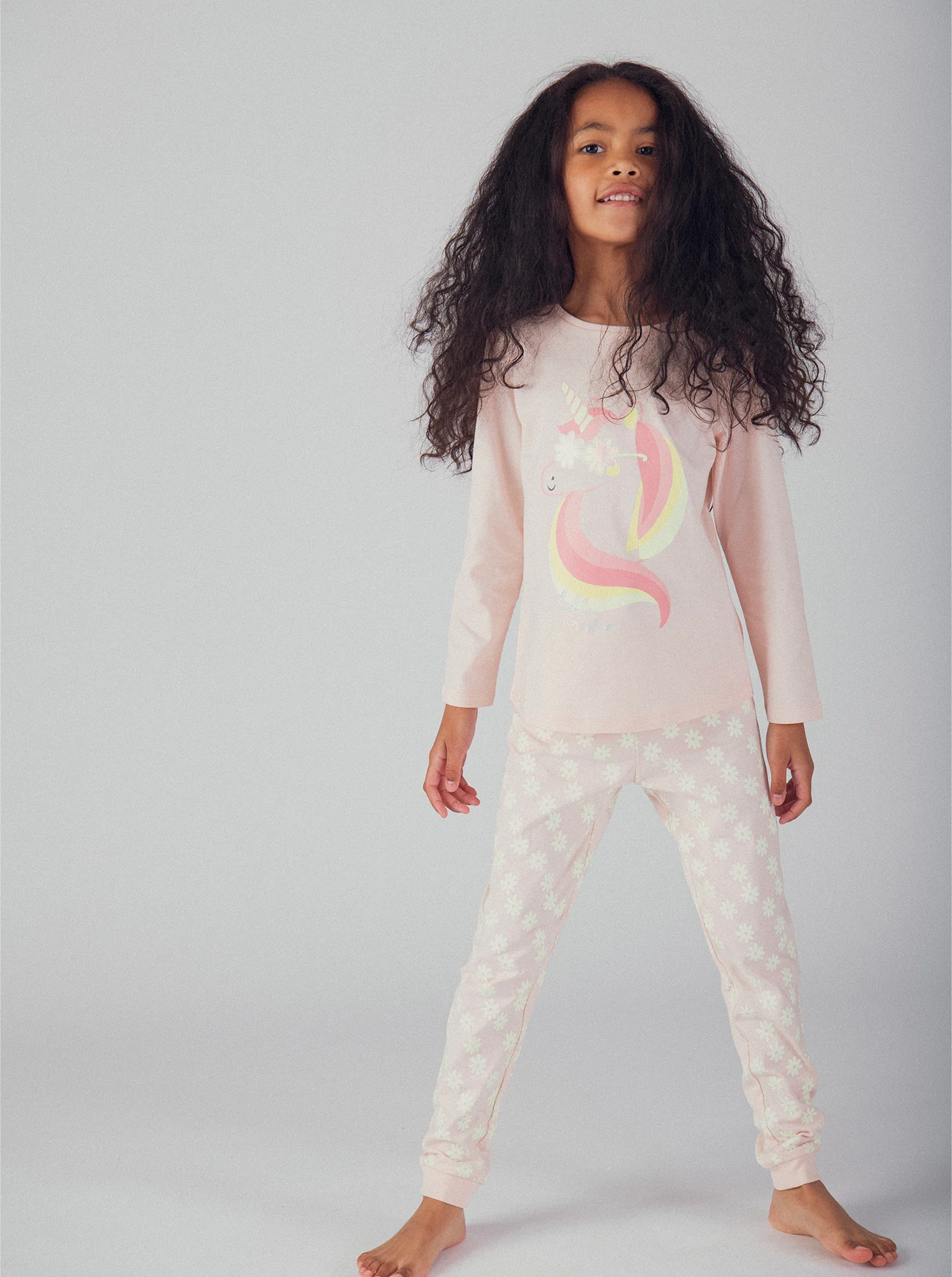 Pyjama long phosphorescent rose poudré à motif licorne pour enfant fille - Image 2