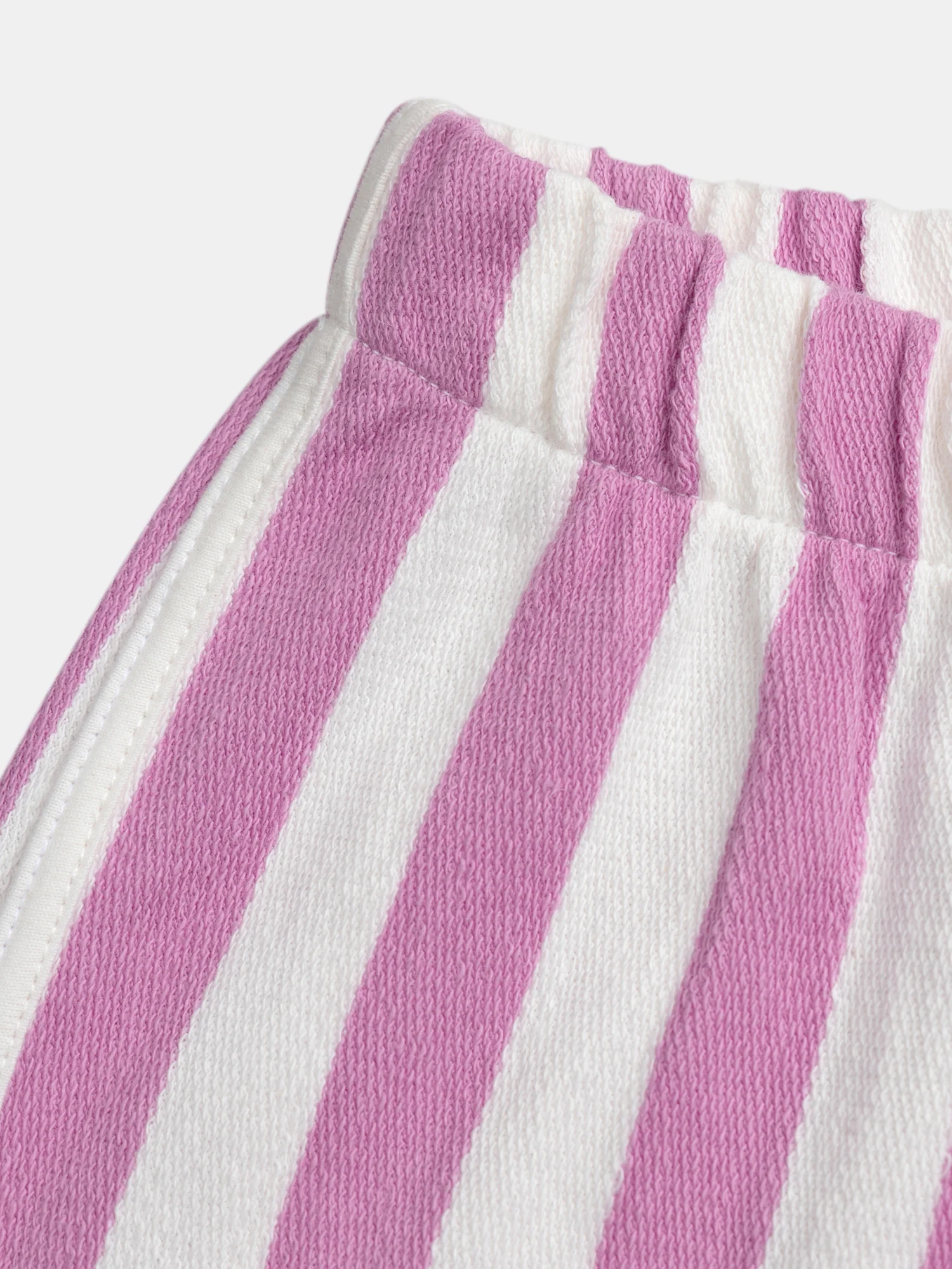 Short rayé rose et écru pour fille - Image 4