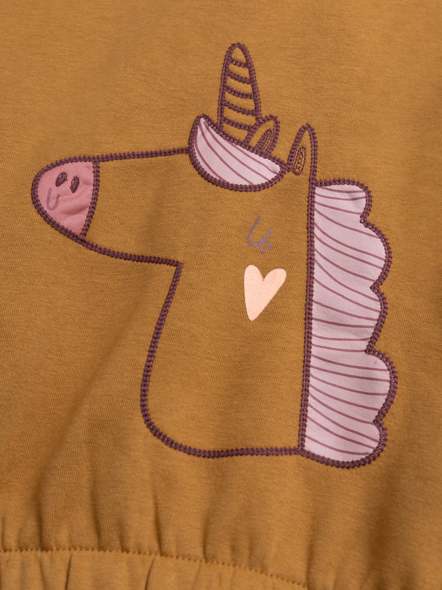 Sweat jaune moutarde animation licorne - Image 3