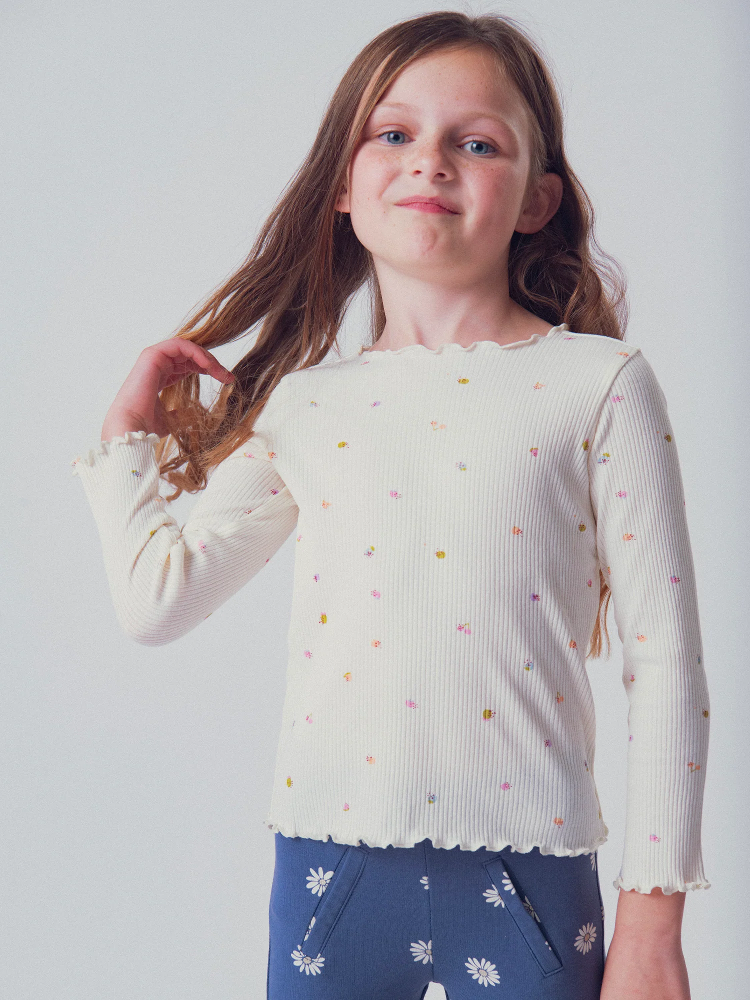 T-shirt à côte manches longues écru imprimé fruits pour fille - Image 2