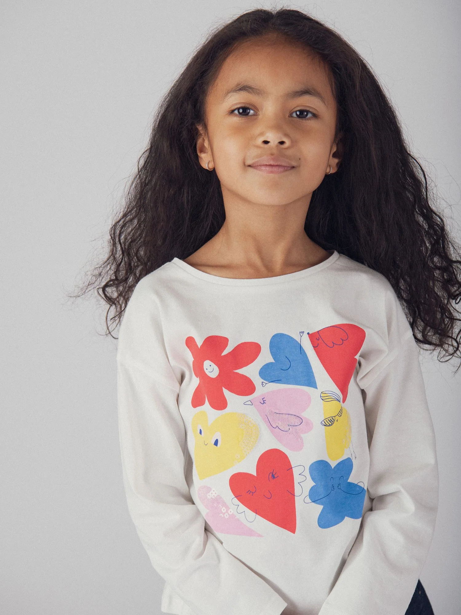 T-shirt manches longues écru et animation colorée pour fille - Image 2