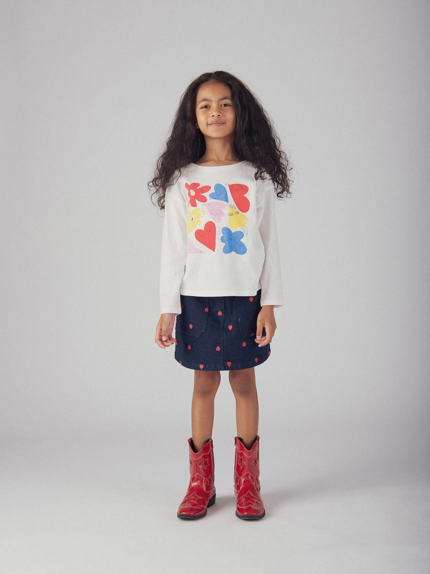 T-shirt manches longues écru et animation colorée pour fille - Image 3