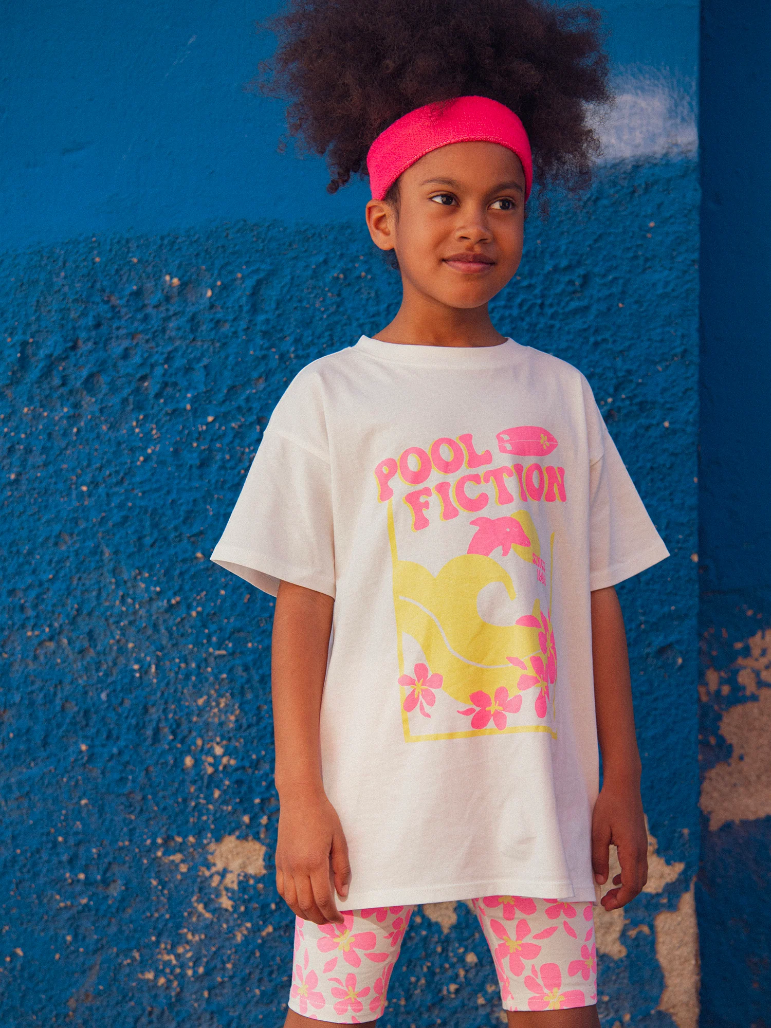T-shirt oversize écru animation plage pour fille - Image 2