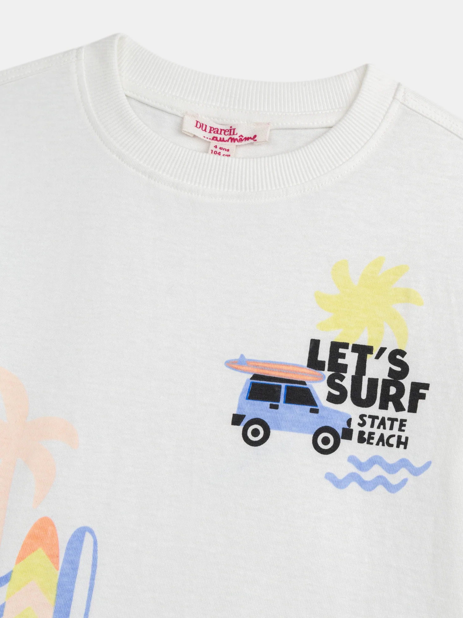 T-shirt écru animations plage pour garçon - Image 4