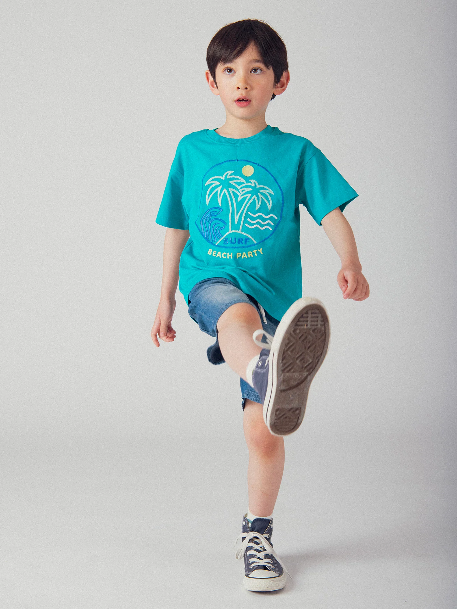 T-shirt bleu turquoise animation plage pour garçon - Image 2